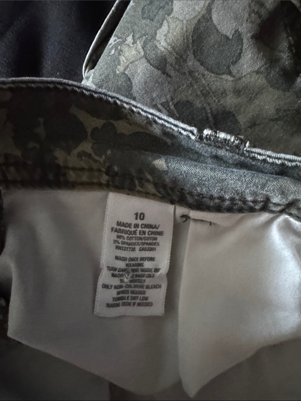 Aeropostale Women's Camouflage Print Cuffed Jean Shorts - Green Tones - Picture 4 of 6